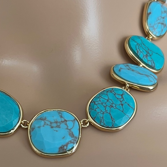 Lauren Ralph Lauren Turquoise/Gold Collar Necklace - Picture 3 of 9